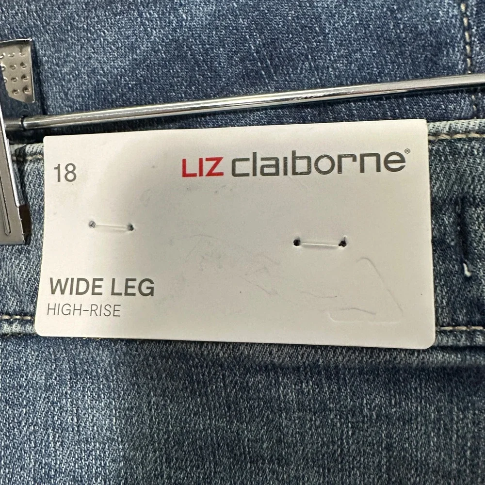 Liz Claiborne Women's 18 Wide Leg Jeans Blue High-Rise Parkside Wash Stretch NEW